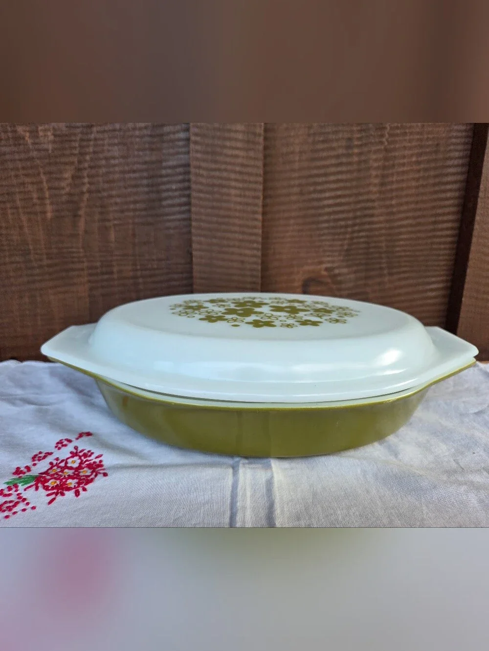Pyrex vintage green